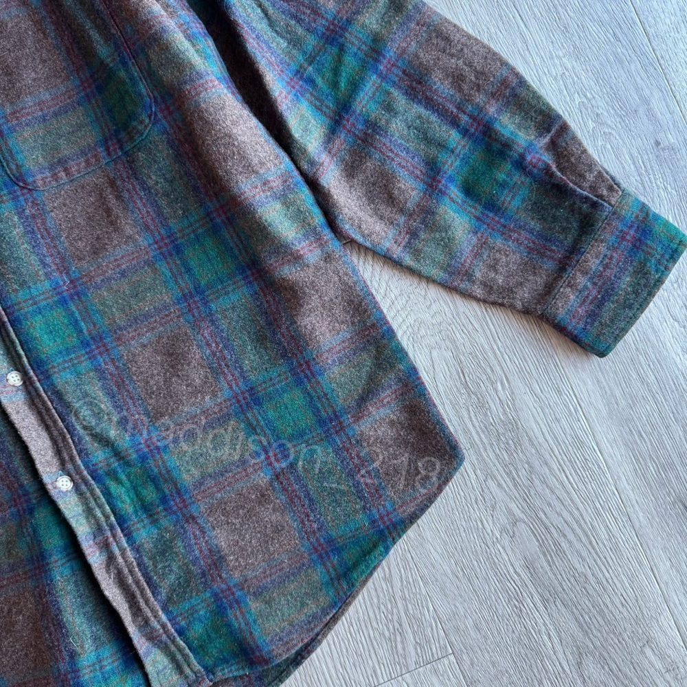 Pendleton Vintage Wool Button Up Size Medium - image 6